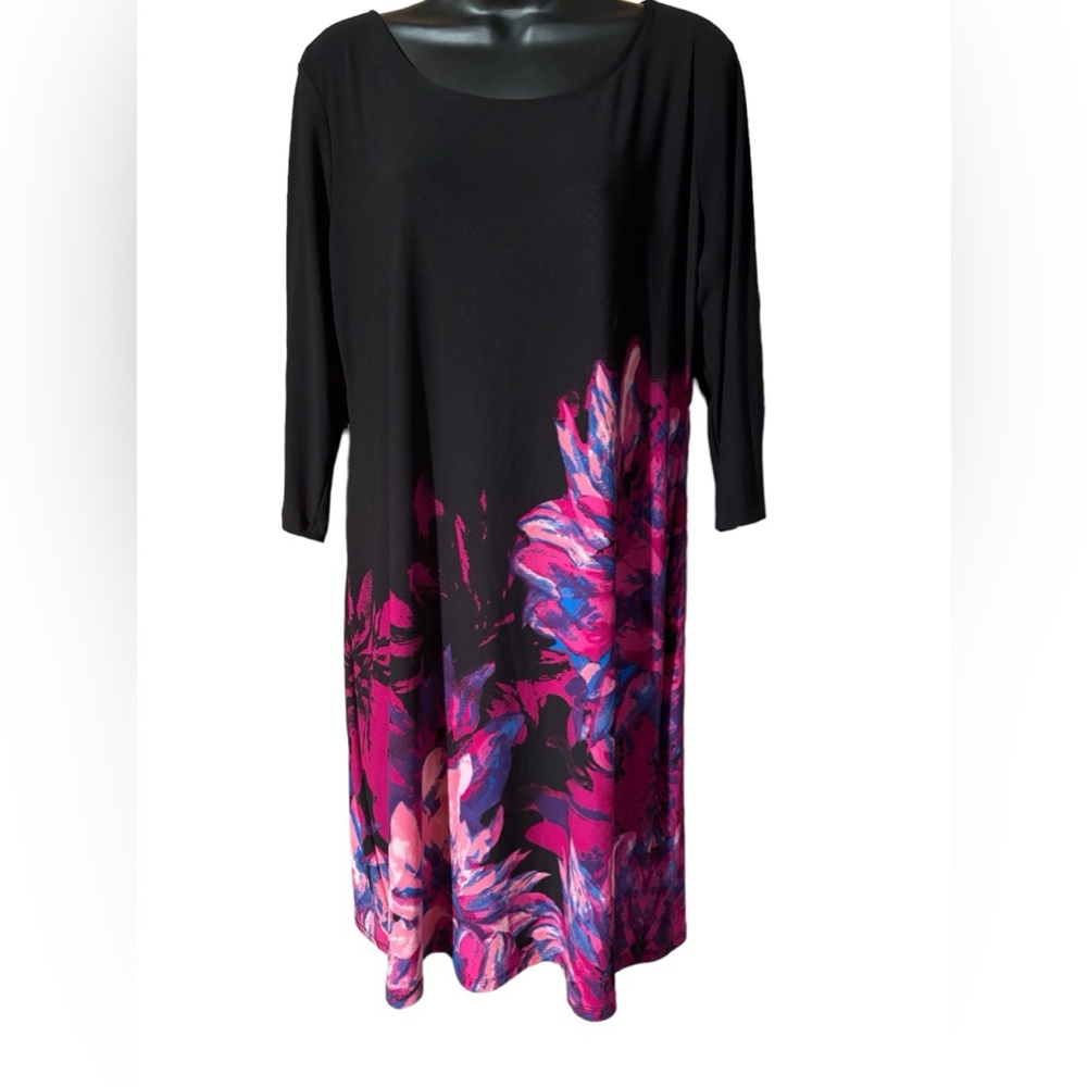 Dana Buchman dress